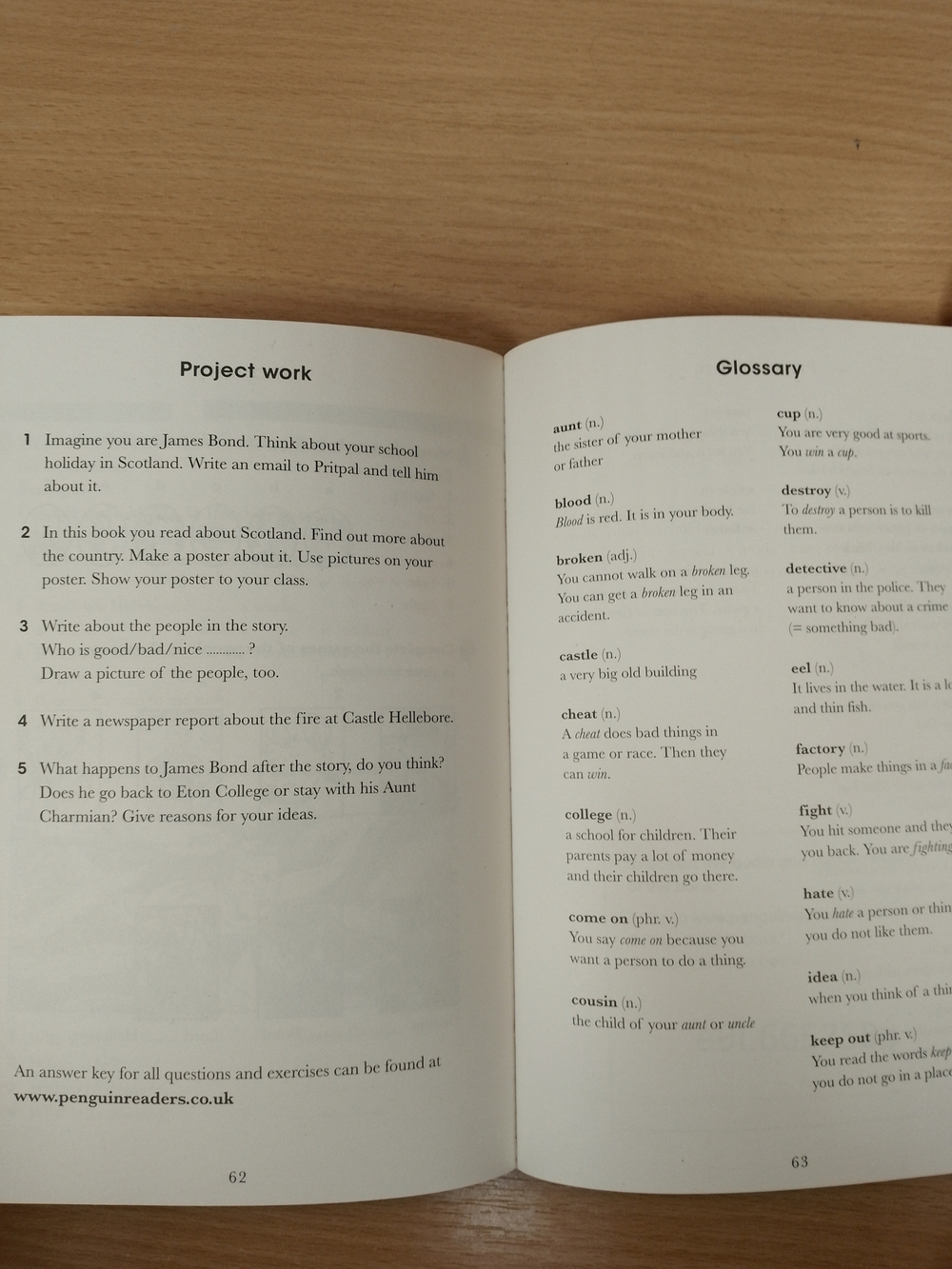 Penguin Readers Level 1: Silverfin (ELT Graded Reader) 