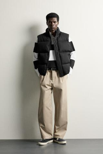 ZARA СТЕГАНЫЙ ЖИЛЕТ REGULAR FIT, ЧЕРНЫЙ
