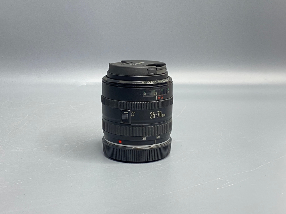 Объектив Canon EF 35–70 mm f/3.5–4.5