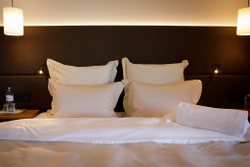 Постельное белье 2 спальное евро Von der Thannen Twist white&beige Белый##Бежевый