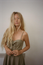 МИНИ-ПЛАТЬЕ ИЗ ПОПЛИНА С ВЫШИВКОЙ — ZARA