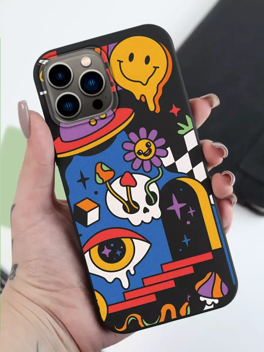 Чехол на iPhone 15 Pro Max с принтом