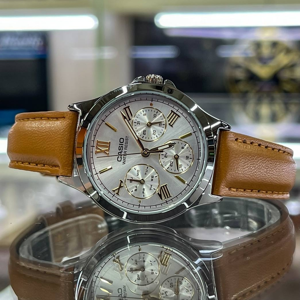 Наручные часы Casio LTP-V300L-7A2