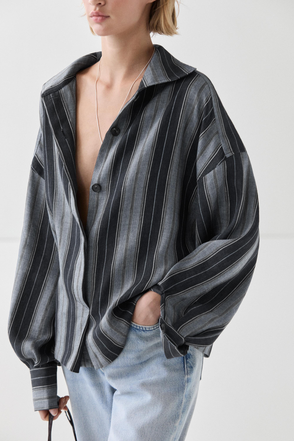 Massimo Dutti Струящаяся рубашка из хлопка и льна в полоску, синий