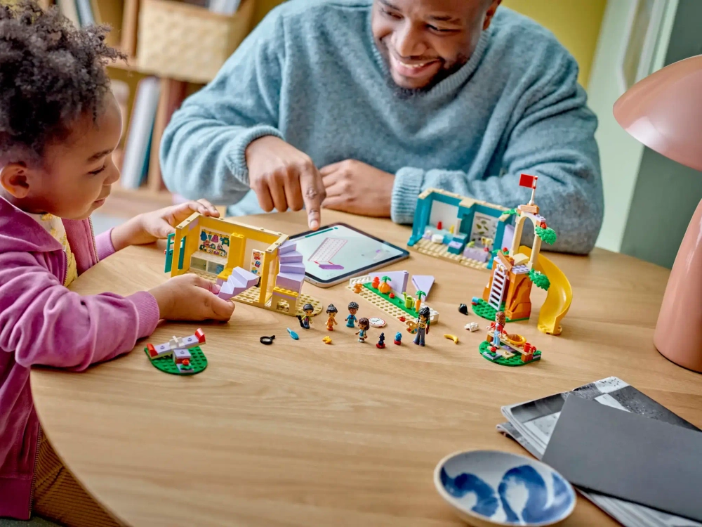 Конструктор LEGO Friends 42636 Heartlake City для дошкольников