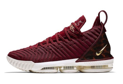 Nike LeBron 16 King
