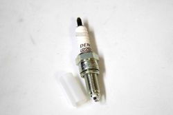 31917-KPH-901. PLUG, SPARK (CPR7EA-9)(NGK)