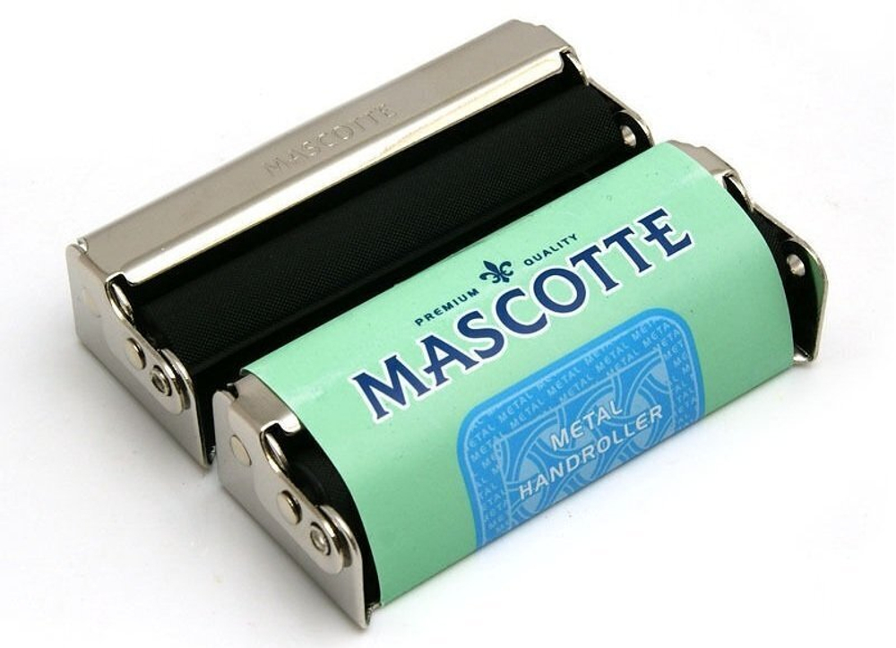 Машинка закруточная "Mascotte" Metal 8mm