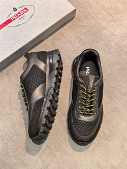 Кроссовки Prada