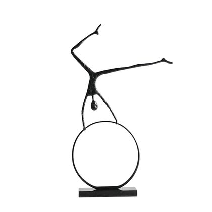 Статуэтка Man on circle H1136