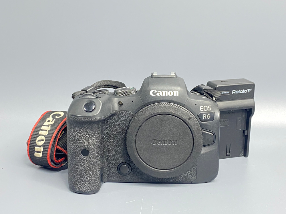 Canon EOS R6 810.000 кадров