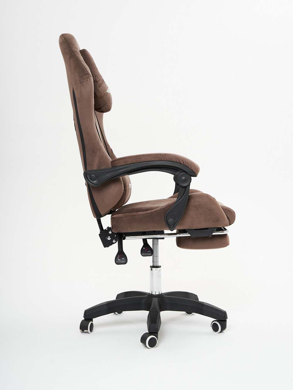 Игровое кресло KRESLO COMFORT DOMTWO, велюровое, с подлокотниками и поясничным упором, цвет:коричневый