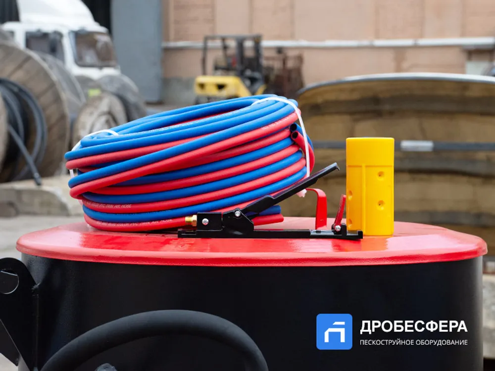 Дробеструйный аппарат PST-PS-160-3 с ДУ, рукавом TWIN 20 метров и влагоотделителем