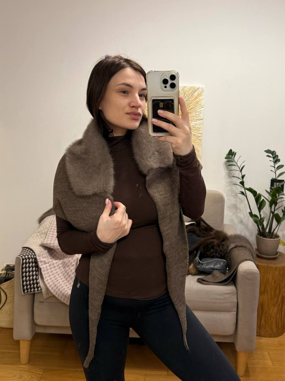 Косынка с мехом какао