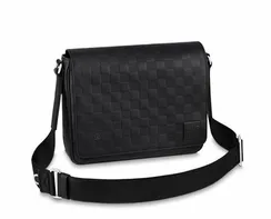 Сумка мужская Louis Vuitton District PM черный