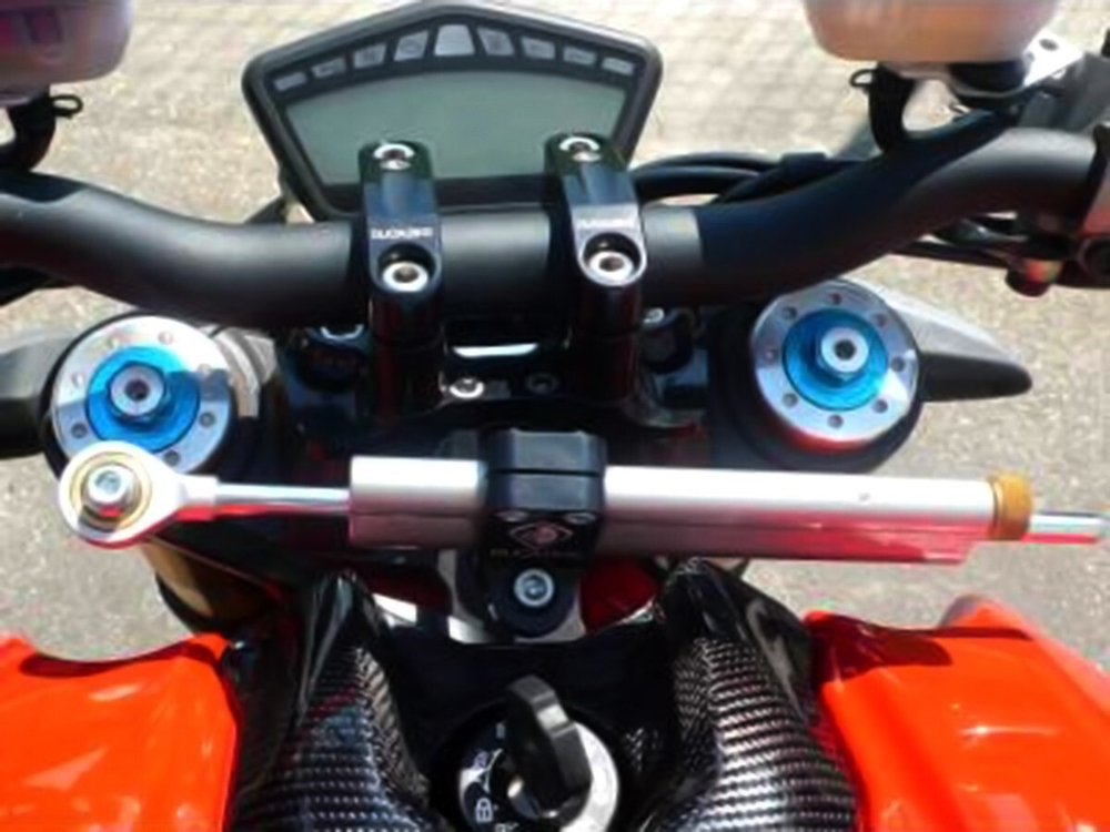 DUCABIKE Хомут рулевого демпфера Ohlins COS02