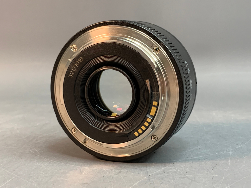 Yongnuo YN 35mm f/2.0 Canon EF
