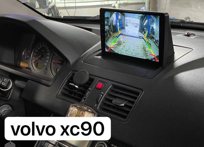 Магнитола для Volvo XC90 2006-2014 - Parafar PF190LUX2RN2K на Android 13, Быстрая, QLED+2K, CarPlay, 4G SIM-слот
