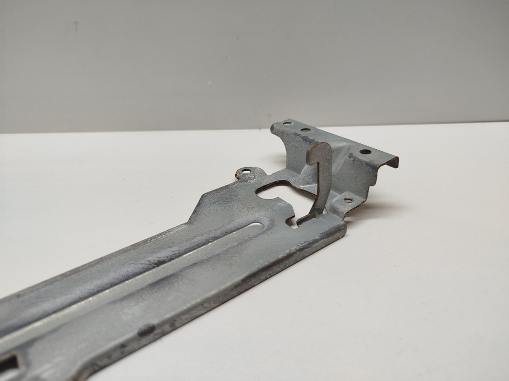LS62840L кт255 Траверса для стиральной машины AEG LS62840L б/у