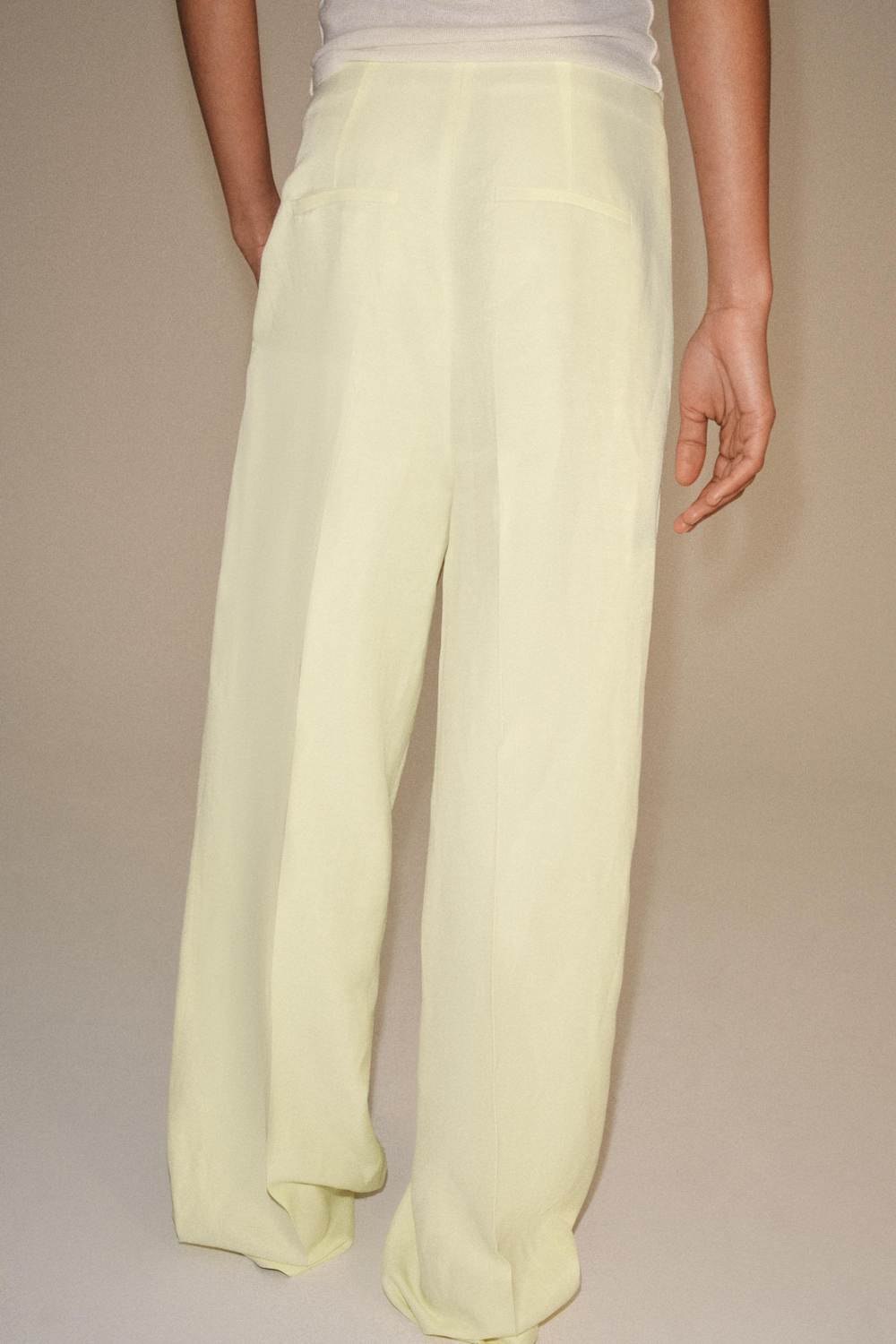 БРЮКИ С ЗАЩИПАМИ — ZW COLLECTION — ZARA