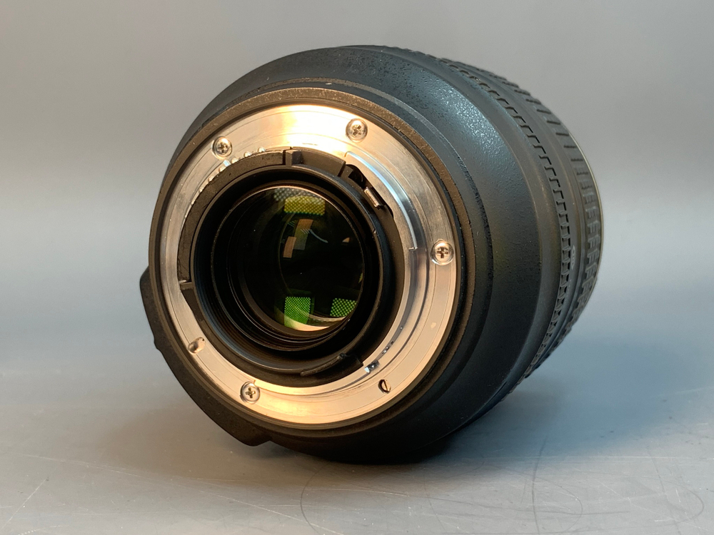 Nikon 24-120mm 4G ED царапина на линзе