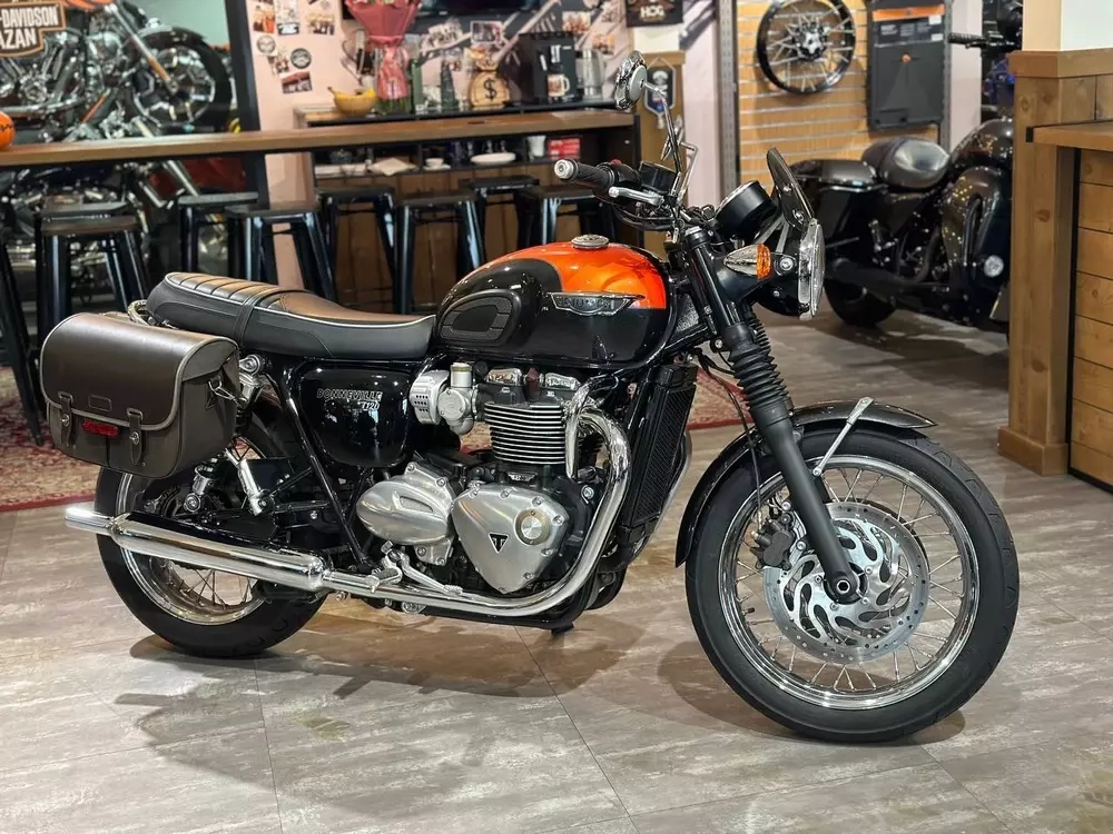 Мотоцикл Triumph Bonneville T120 2019