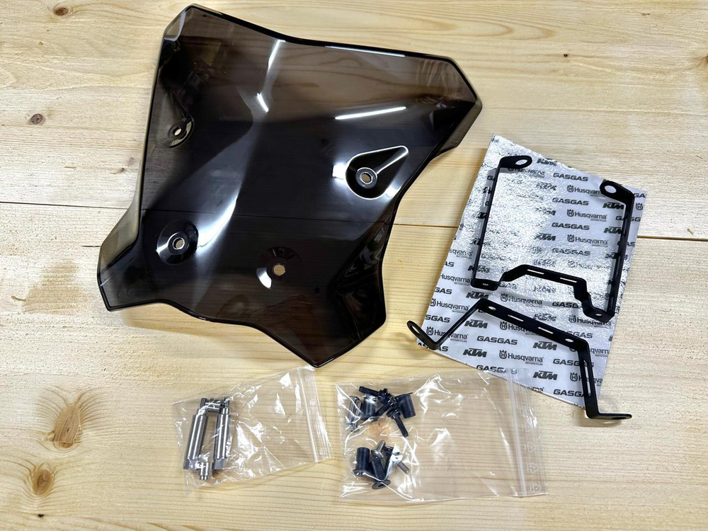 KTM Ветровое стекло 1390 Duke R / R EVO A62408908144