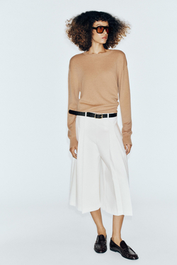 ZARA ДЛИННЫЕ ШОРТЫ С РЕМНЕМ, ЖЕЛТОВАТО-БЕЛЫЙ