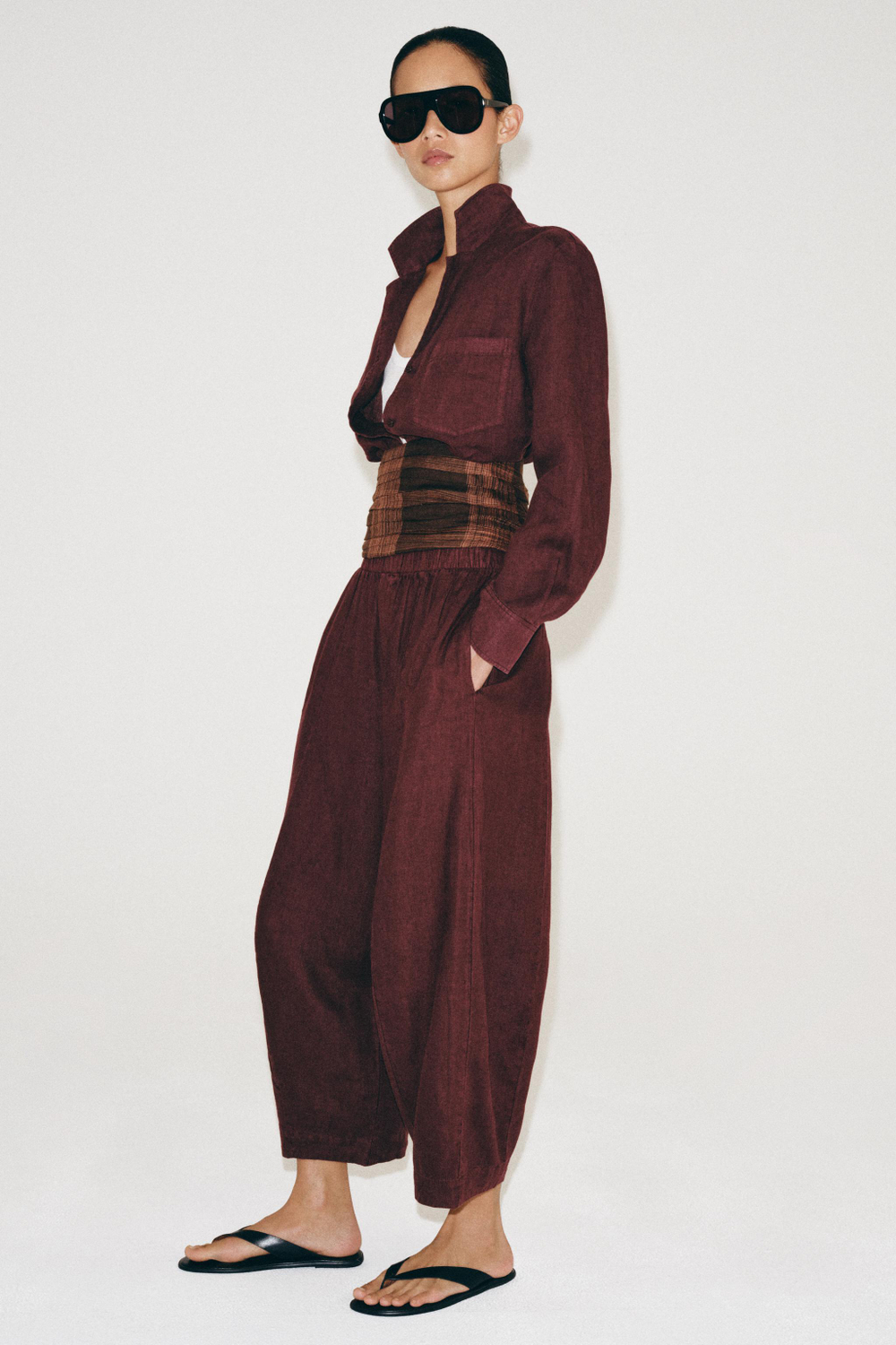 БРЮКИ БАРРЕЛ ИЗ 100% ЛЬНА — ZW COLLECTION — ZARA