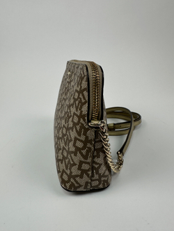 Сумка DKNY Bryant Dome Crossbody