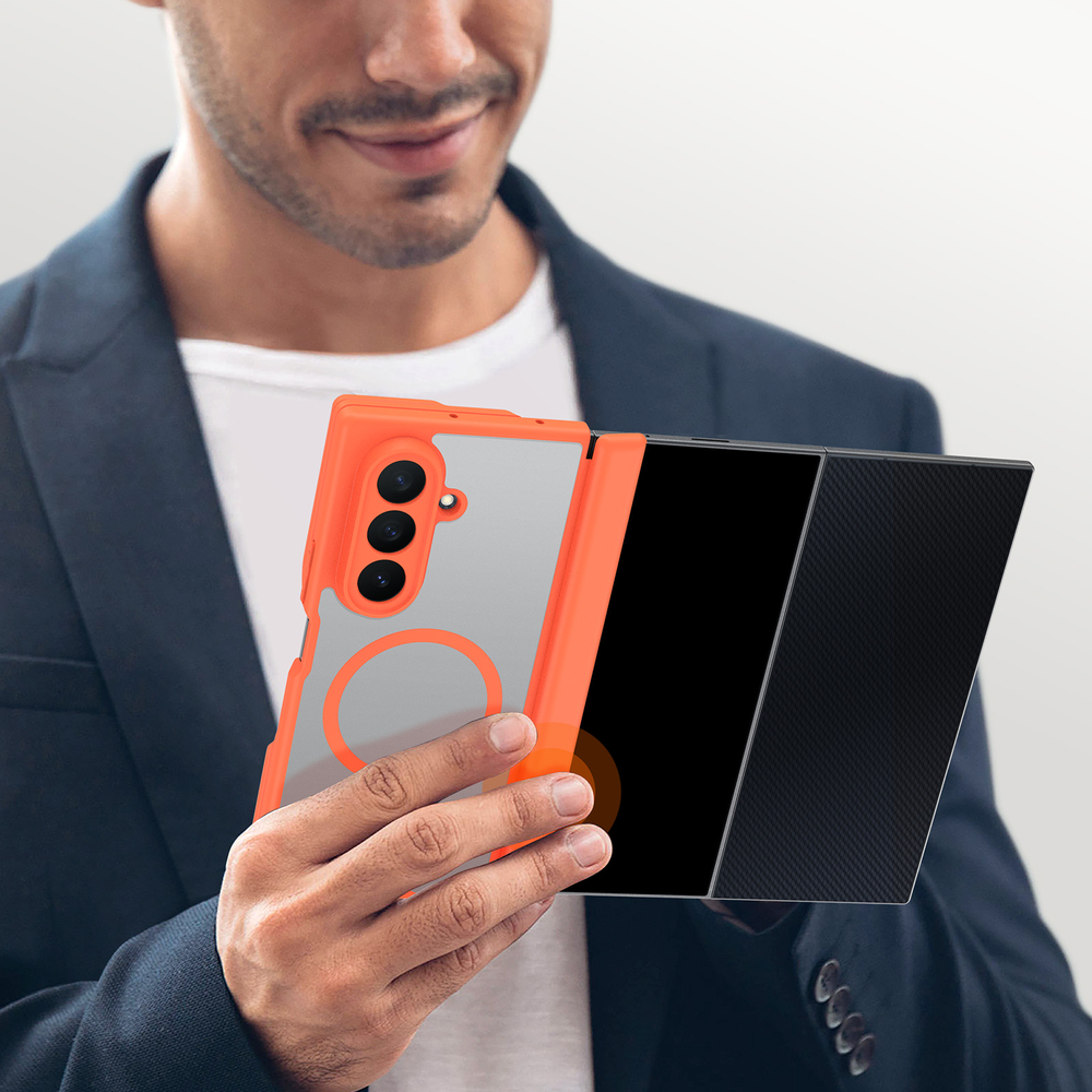 Чехол матовый полупрозрачный оранжевого цвета с MagSafe для Samsung Z TriFold, серия Expn Series Magnetic от Dux Ducis