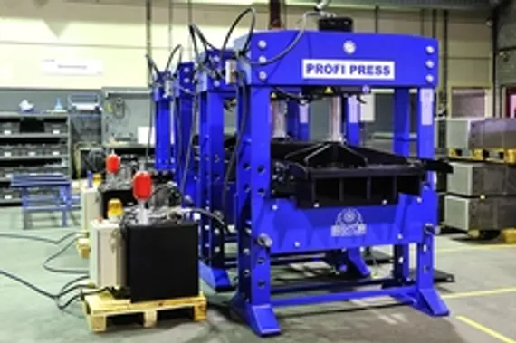 Электромеханическая гильотина Rollbend RGS 2550x3