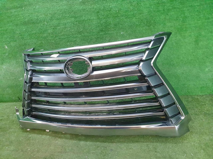 Решетка радиатора Lexus LX 3 (2015-2023)