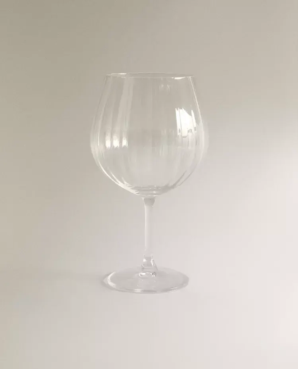 ZARA HOME БОКАЛ ИЗ ХРУСТАЛЬНОГО СТЕКЛА С РЕЛЬЕФНЫМ УЗОРОМ ДЛЯ ВИНА, ПРОЗРАЧНЫЙ