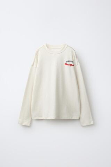ZARA ЛОНГСЛИВ С ПРИНТОМ, ЖЕЛТОВАТО-БЕЛЫЙ