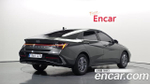 Hyundai AVANTE 1.6 — 2025