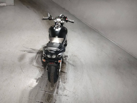 Suzuki GSR400 2006