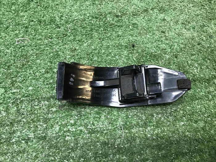 Указатель поворота левый Toyota RAV4 4 CA40 12-19