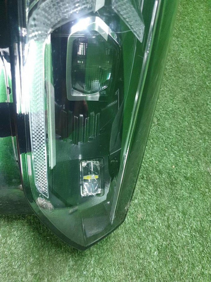 Фара правая BMW X3 G01 (2021-н.в.) LED