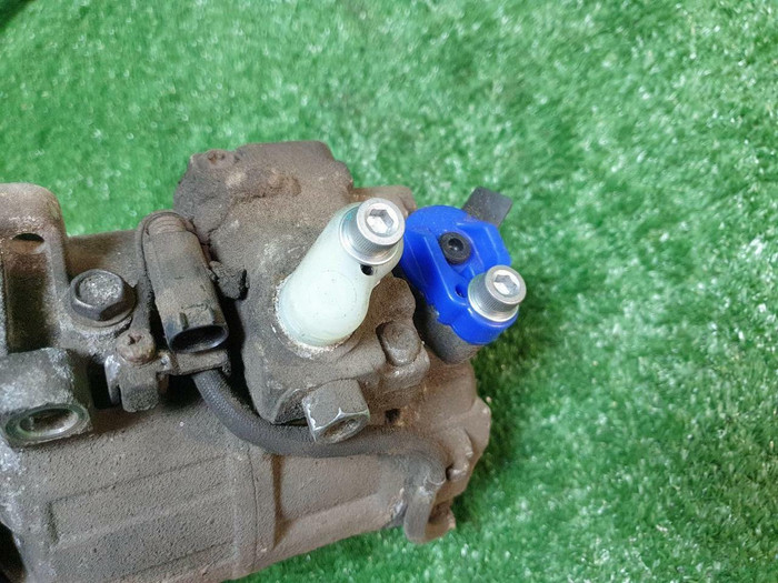 Компрессор кондиционера Mercedes C w203 (04-08)