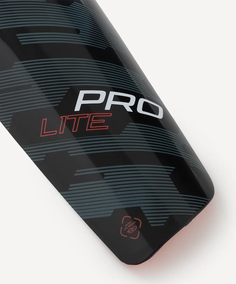 Щитки футбольные Prolite, черный