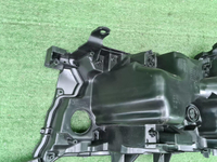 Корпус фары правый Toyota Land Cruiser 200 (15-21)