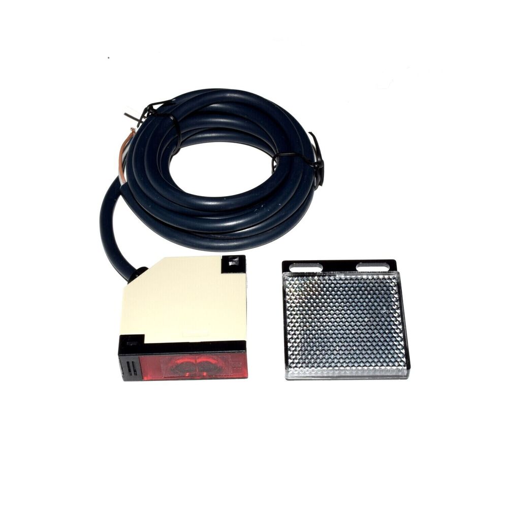 Фотоэлектрический датчик E3JK-R4M2(OMRON) , 2,5 м, 220в, 12в-24в