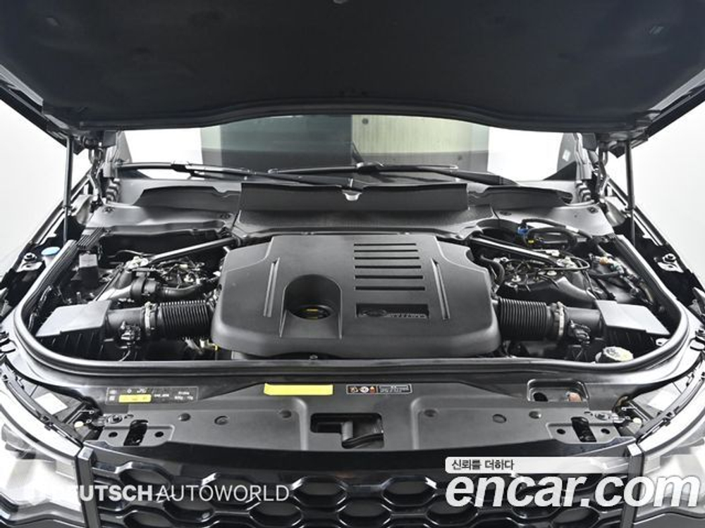 Land Rover Discovery P360 R-Dynamic SE — 2022