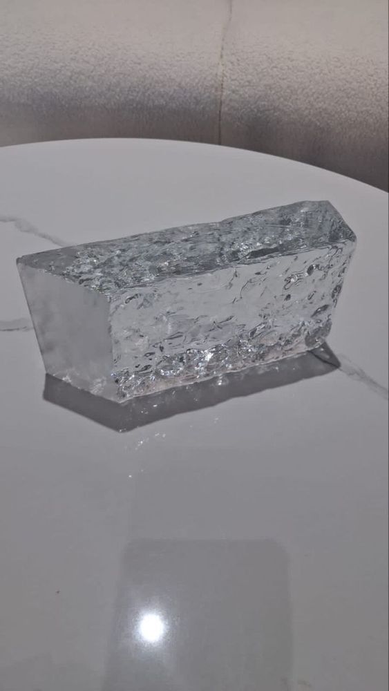 Стеклянный кирпич Glassio Айс угловой бесцветный 20x10x5 см