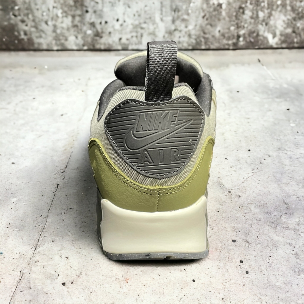 Nike Air Max 90 • Army Green