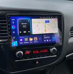 Магнитола для Mitsubishi Outlander 3 2019-2022 (левый руль, прямоугольный климат) - Teyes CC3L монитор 10" IPS на Android 10, CarPlay, 4G SIM-слот