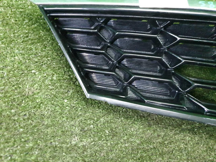 Решетка радиатора Kia Rio 4 FB (2020-н.в.) седан