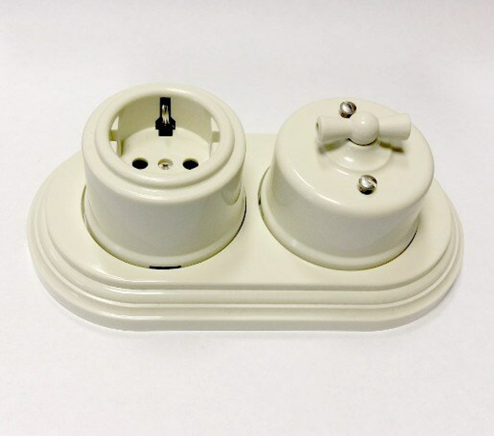 Рамка 1-постовая, пластик, Bironi BF1-610-21 / Медный Век