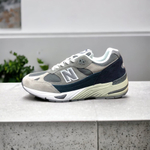 New Balance 991 • Gray Blue